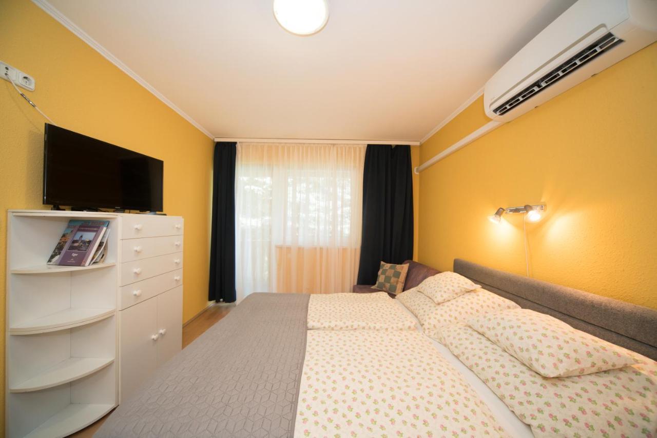 Siesta Vendeghaz Villa Eger Ngoại thất bức ảnh